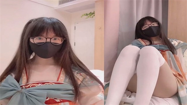眼镜萌妹古风猫娘，白丝嫩穴高价求干！